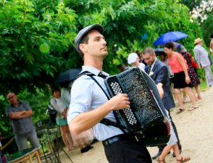 Thème Guinguette : Une soirée au son de l’accordéon