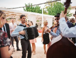 Un groupe de Jazz Manouche pour le vin d’honneur de mariage